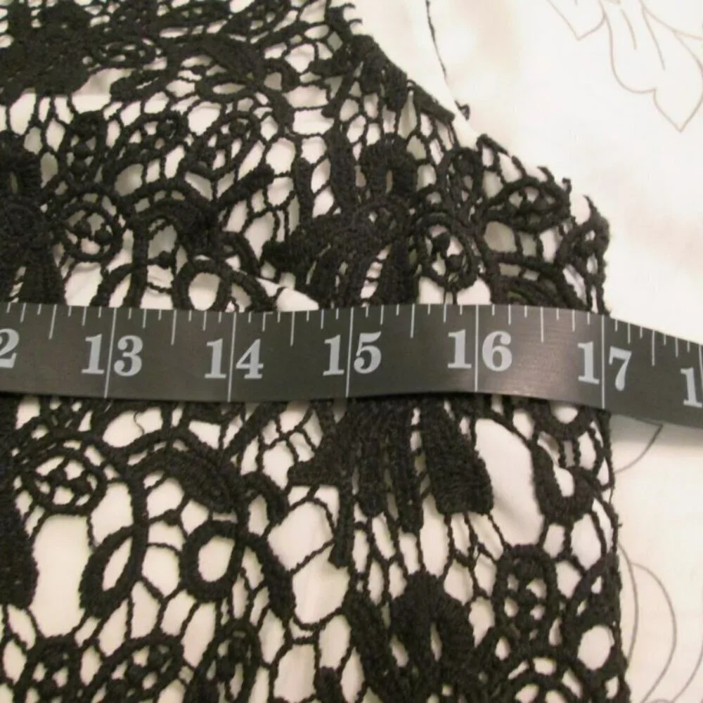Vince Camuto Lace Overlay Sheath Dress-Black/White-10P-EUC - Picture 8 of 13